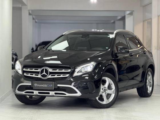 MERCEDES-BENZ GLA 200 1.6 CGI FLEX ADVANCE 7G-DCT MERCEDES-BENZ GLA 200 1.6 CGI FLEX ADVANCE 7G-DCT